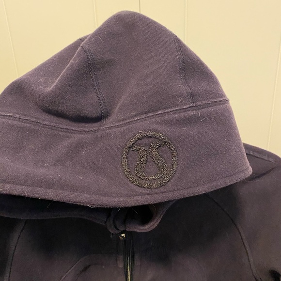 Lululemon Scuba Hoodie - Picture 2 of 6